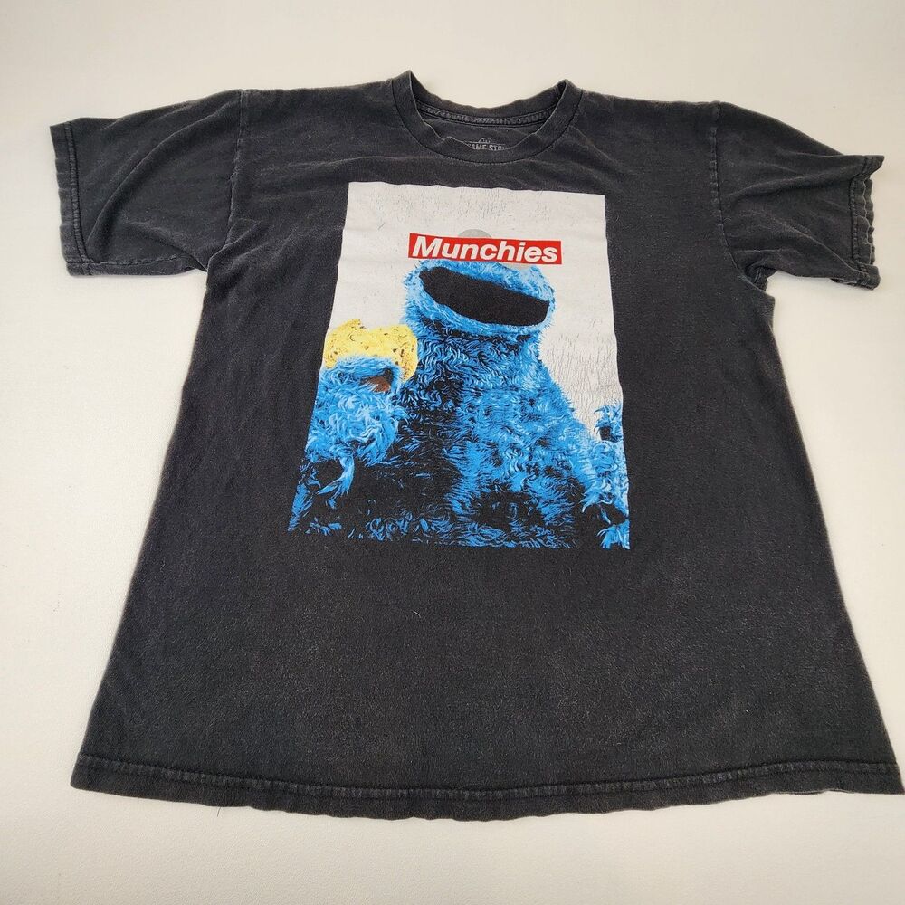 Sesame Street Cookie Monster Munchies T Shirt Mens L Black Graphic Tee Faded